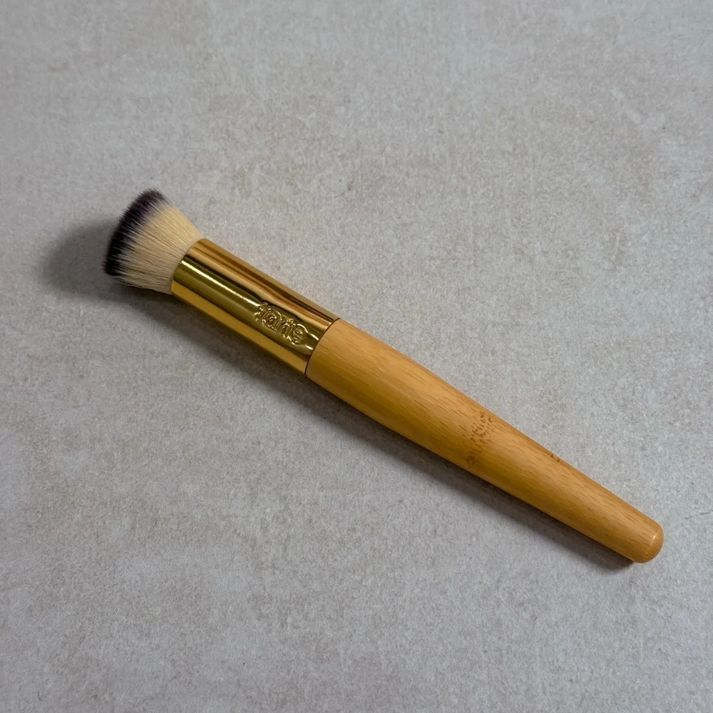 Tarte Bamboo Buffing Foundation Brush Vegan Cruelty Free Makeup Tool